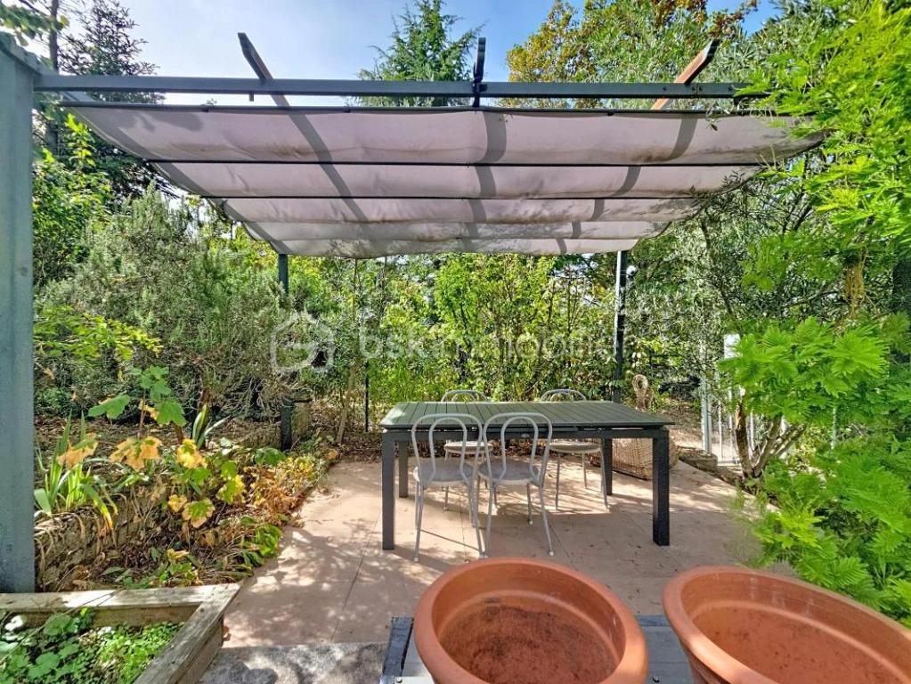 gL4zlCltcMnjInnRc3xsvBuP8nVFdC6DQ6k7lCaX.jpg