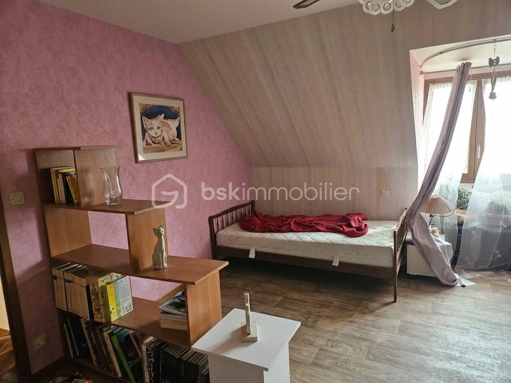 zWUVDrwJzRXvR188qlsy2r2PmSqn5tAIV36feSCA.jpg