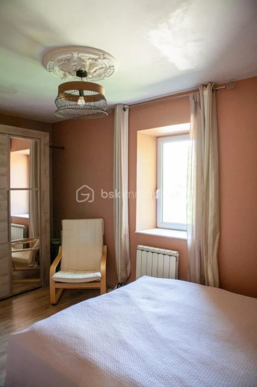 WtwDhCWbLRfHwVbJCceMHqR6MpYGxUo7VMAKS9SH.jpg