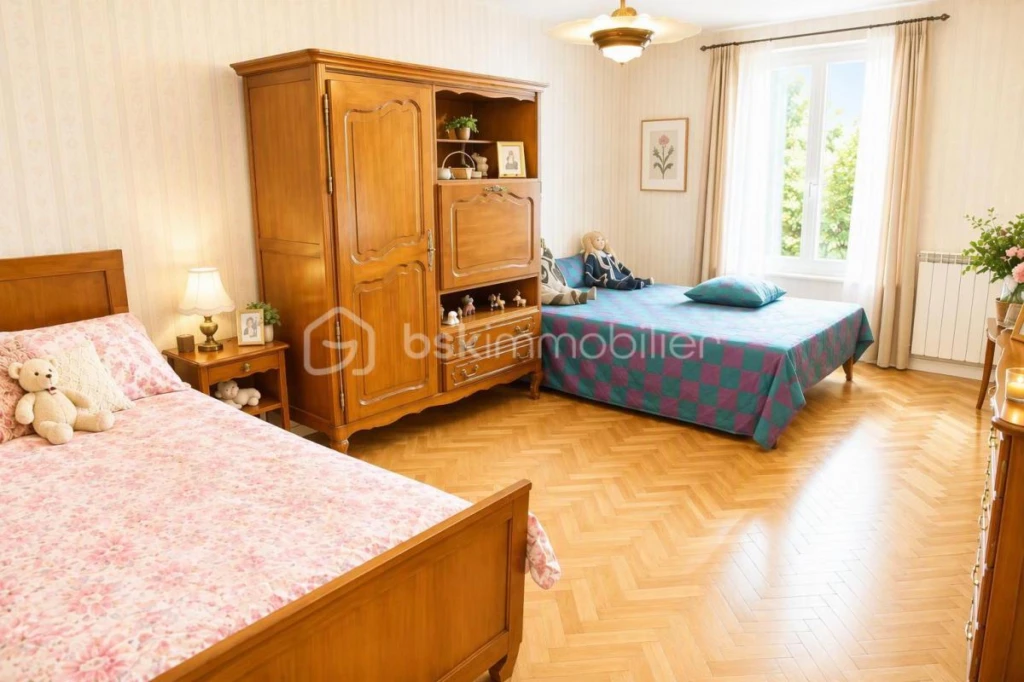 l58tN2vaSd7SIsUyxRotkrv6K9BAg0iX84EWcmLj.jpg