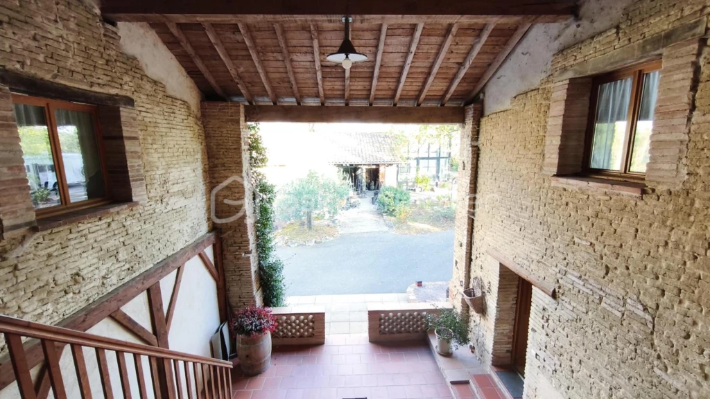 1h04AlFMJ55QDLcfnYEJyDOJUt7koQn3dpPrNKu7.jpg