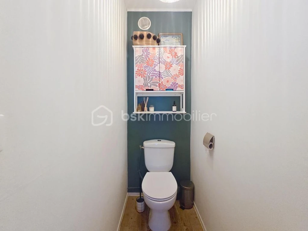 xVjSgv45biCKp1Byb9rkRrAiPhuOeOJr2jtij5fl.jpg