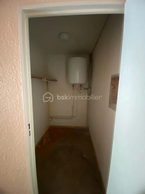 WkGKhLjyXqpWq7hlqbJLTmMMYvPFKBFSqg0Jw4AK.jpg