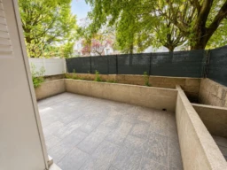 Photo1