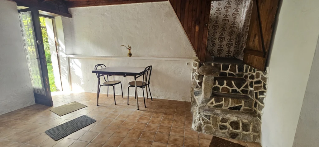 Grenier au dessus de la cuisine- maison 2
