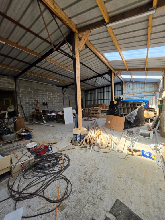 Photo 3