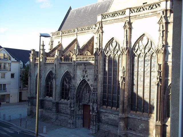 Photo 3