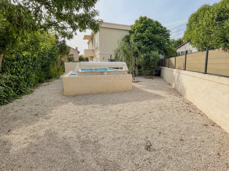 Maison de 160m2 avec piscine MONTOLIVET 13012 MARSEILLE n°17