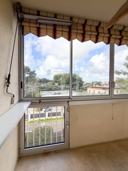 Appartement T4 -balcon fermé - cave -  Beauvallon - 13009 Marseille n°7