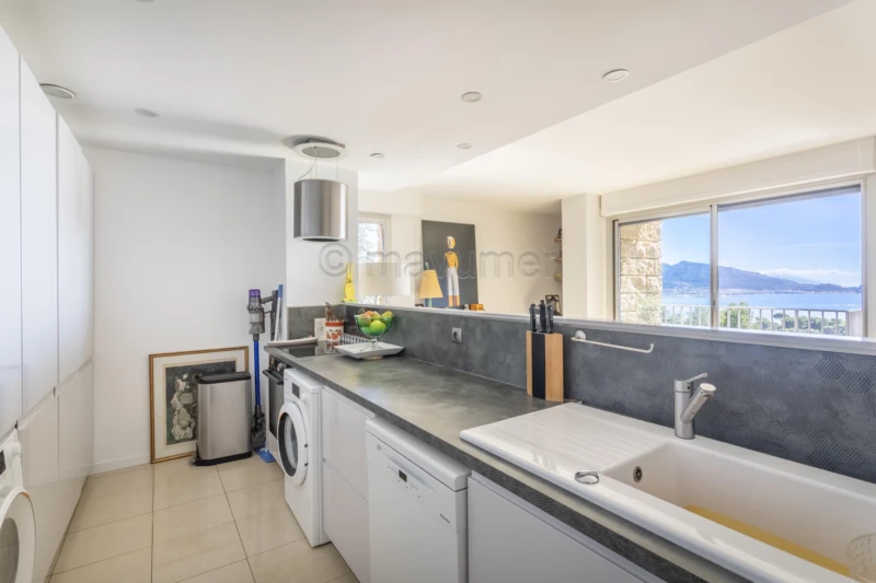 Appartement T5 vue mer ? Résidence La Rouvière ? Marseille 9ème n°10