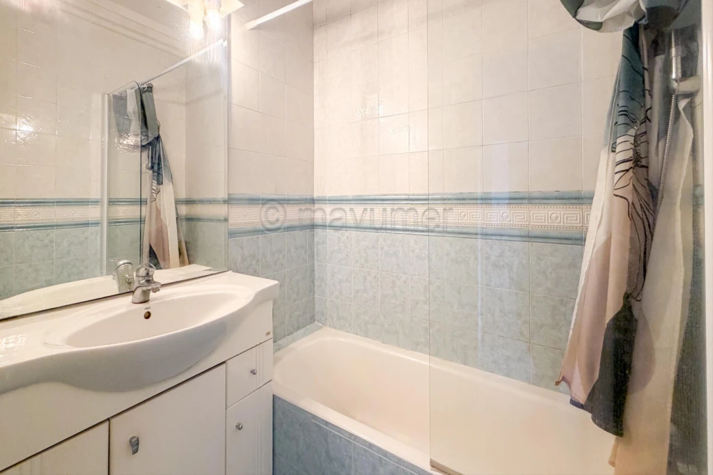 T2 avec terrasse vue mer + garage 06190 Roquebrune-Cap-Martin n°3