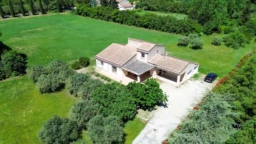 Maison T5 de 175m2  - 2 garages - 3000m2 de terrain - 84300 Cavaillon n°6