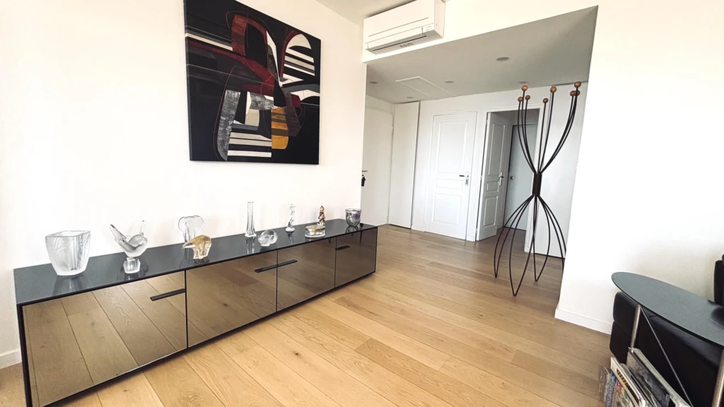 Appartement 103 m² T3/4 - VUE MER - cave - garage - Les Alpilles - 13007 Marseille n°6