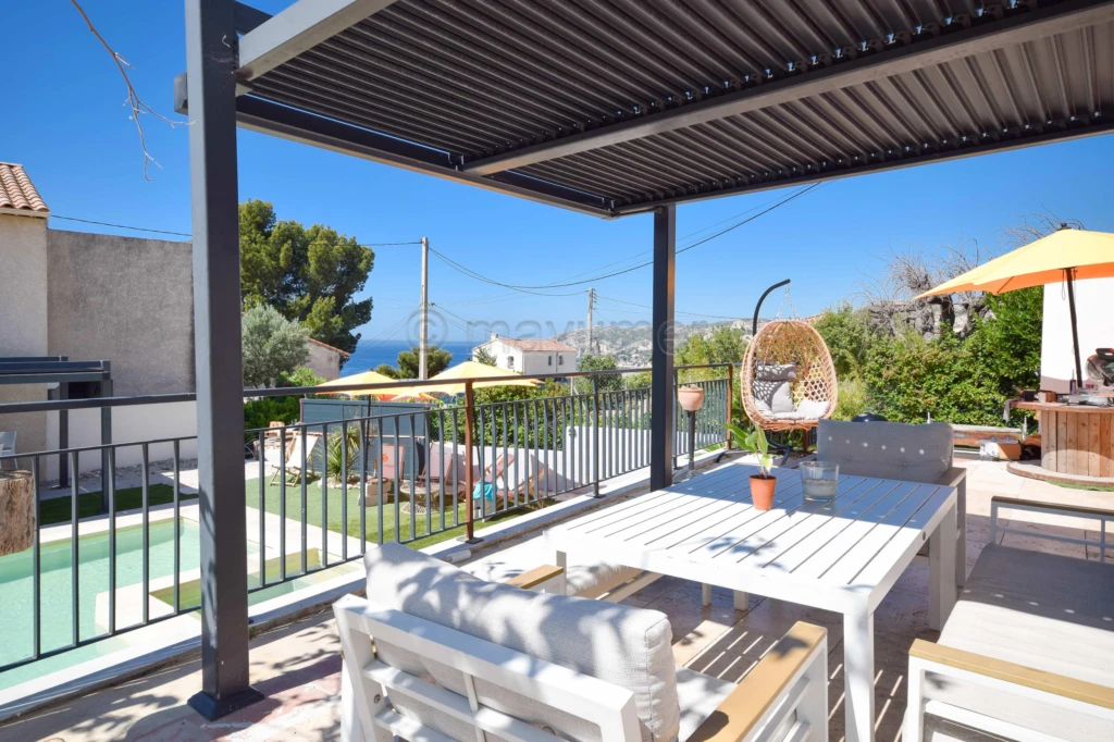 APPARTEMENT T4 ESPRIT MAISON AVEC PISCINE, JARDIN PRIVATIF DE 450 M² ET VUE MER L'ESTAQUE 13016 Marseille n°13