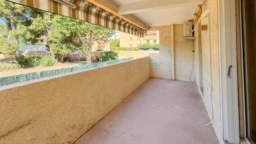 Lumineux T3 avec terrasse de 12m² , garage, vue dégagée, 13011 Marseille n°6
