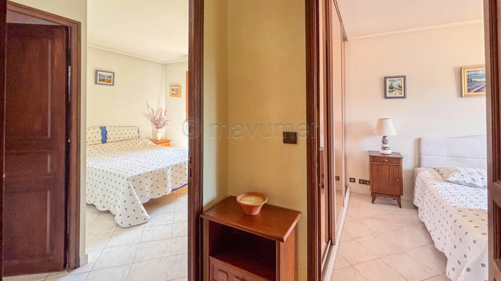 Maison provençale T4 de plain pied avec piscine et dépendance aménagée, sur 1500m² de terrain - 83470 Seillons Source d'Argens n°3