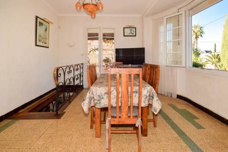 Maison à réinventer avec piscine et potentiel d?agrandissement Marseille 13009 ? Mazargues / Rolland Garros ? n°1