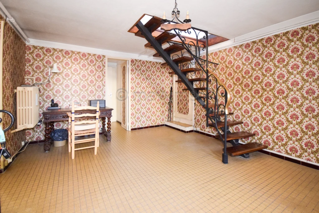 Maison à réinventer avec piscine et potentiel d?agrandissement Marseille 13009 ? Mazargues / Rolland Garros ?