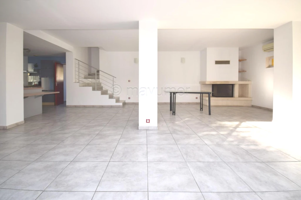 Maison familiale avec jardin, terrasses, garage St Marguerite- Dromel? 13009 Marseille n°5