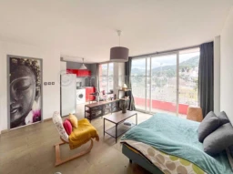 Grand studio meublé avec balcon et vue dégagée - résidence Valmante - 13009 Marseille n°2