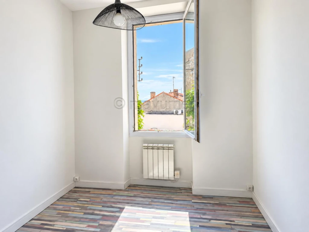T3 avec balcon - Entre la maison de ville et l'appartement - 13016 Marseille - À quelques pas de la mer n°2