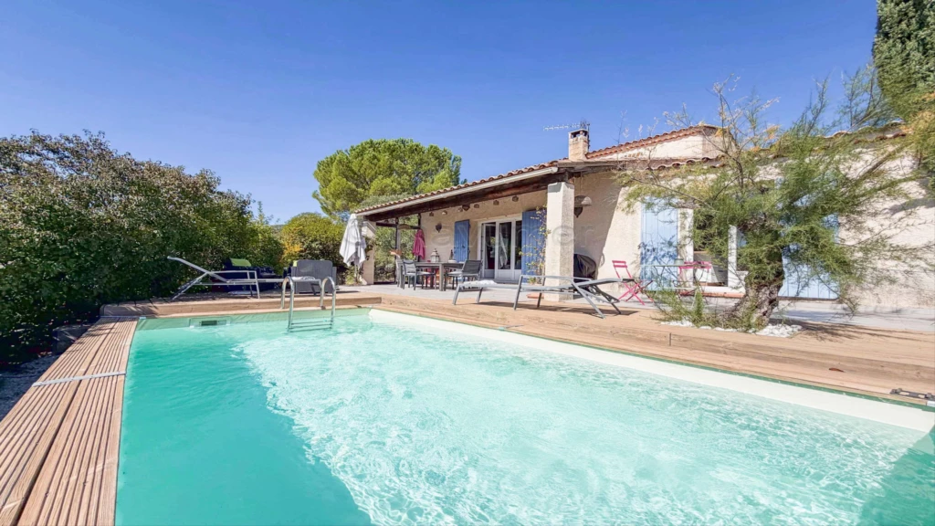 MAISON T4 LUMINEUSE AVEC PISCINE, GARAGE ET VUE DÉGAGÉE ? SAINT-ZACHARIE n°12