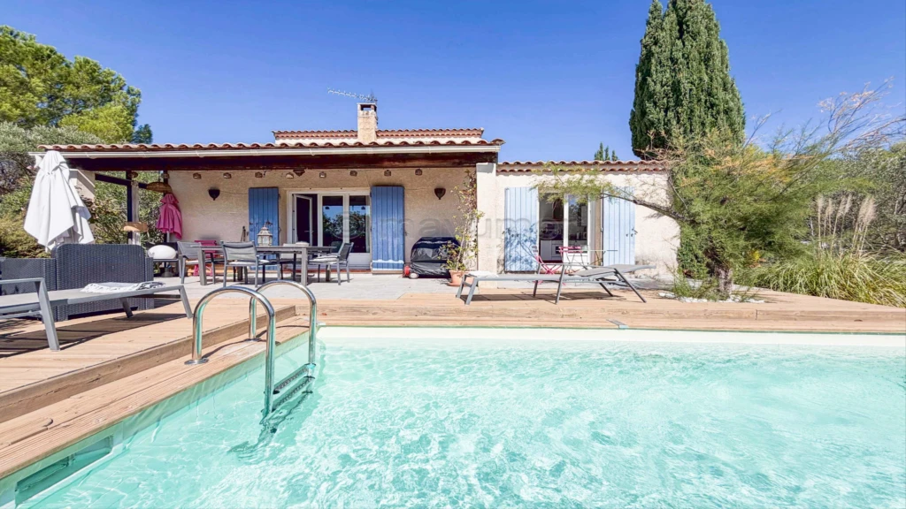 MAISON T4 LUMINEUSE AVEC PISCINE, GARAGE ET VUE DÉGAGÉE ? SAINT-ZACHARIE n°13