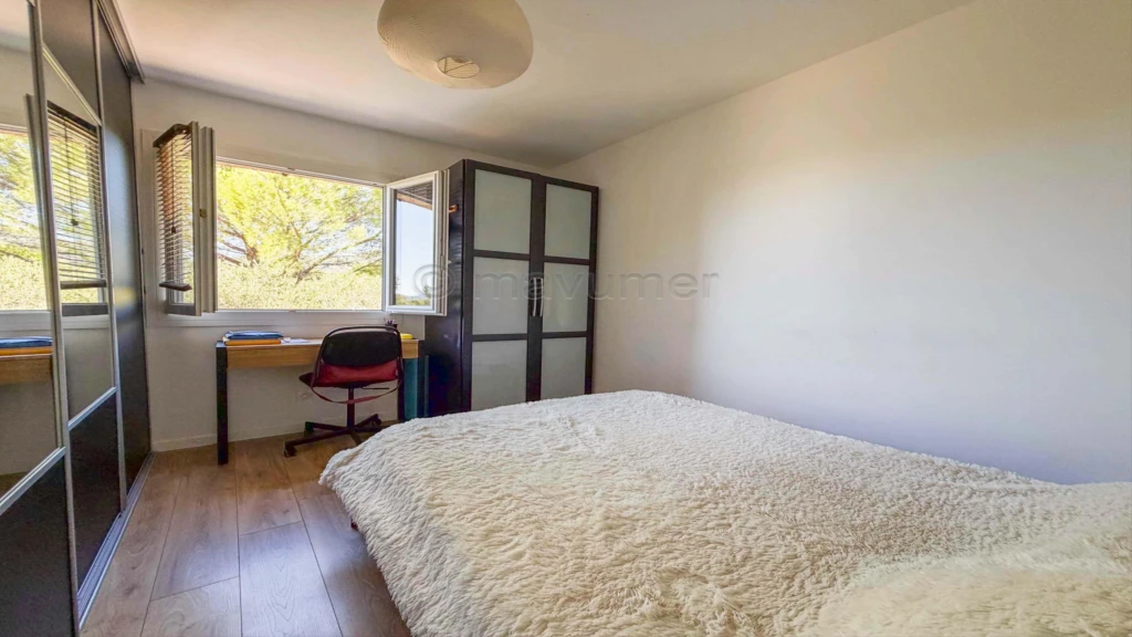 MAISON T4 LUMINEUSE AVEC PISCINE, GARAGE ET VUE DÉGAGÉE ? SAINT-ZACHARIE n°5