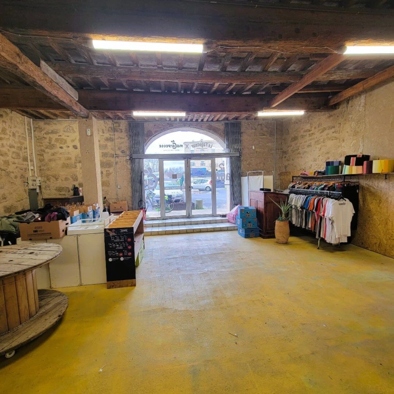 Photo 3