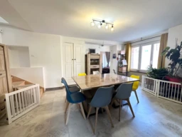 Séjour de 18.7 m²