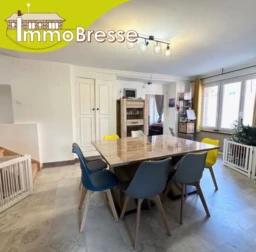Séjour de 18.7 m²