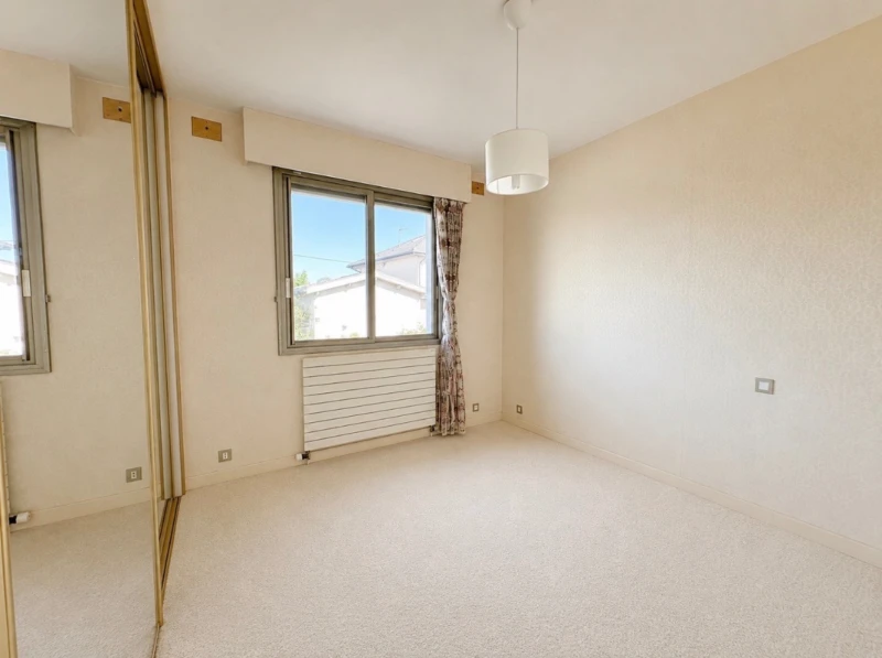 Chambre 3 de 11.28 m²