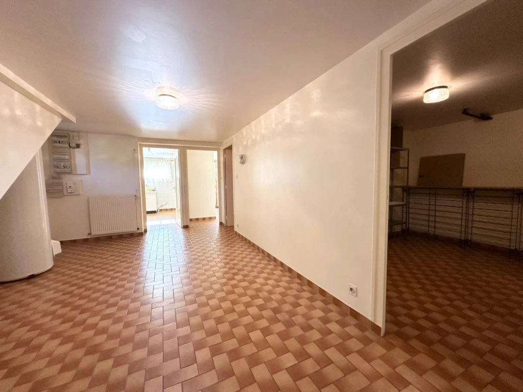 Sous-sol complet de 119 m²