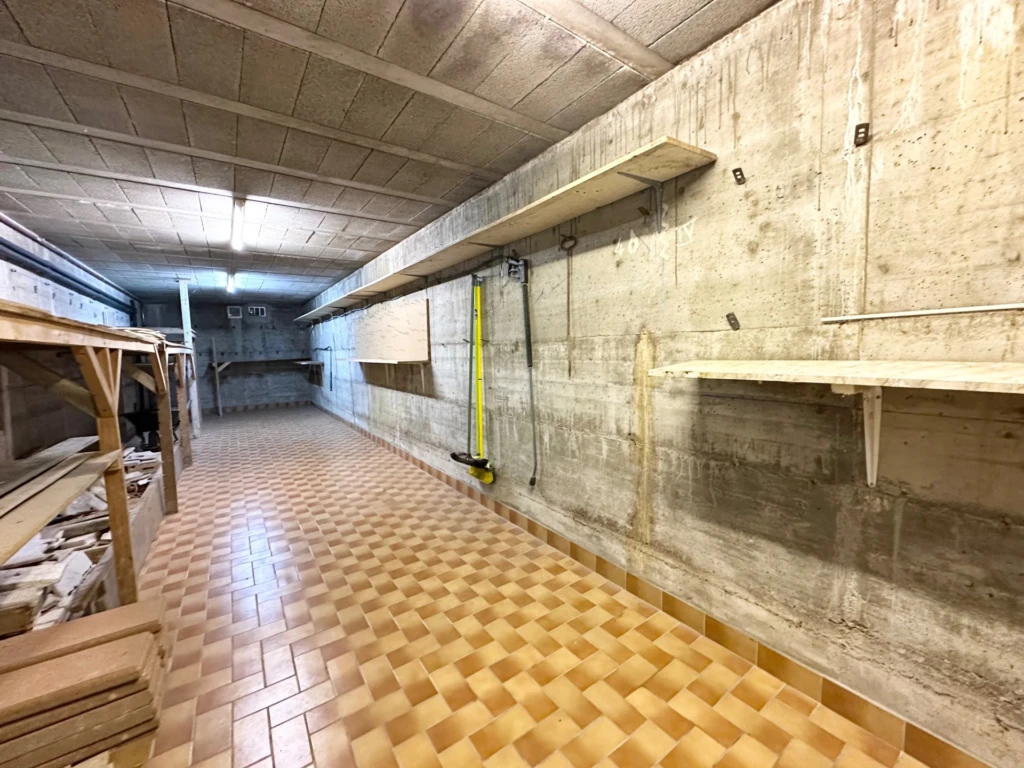 Sous-sol complet de 119 m²
