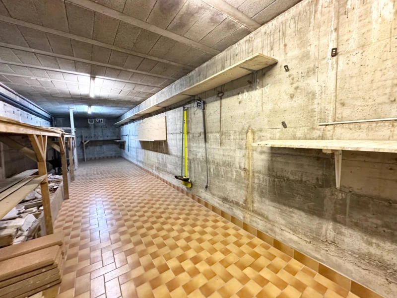 Sous-sol complet de 119 m²