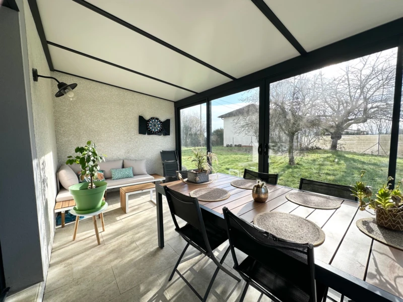 Véranda de 15m² 11/2024