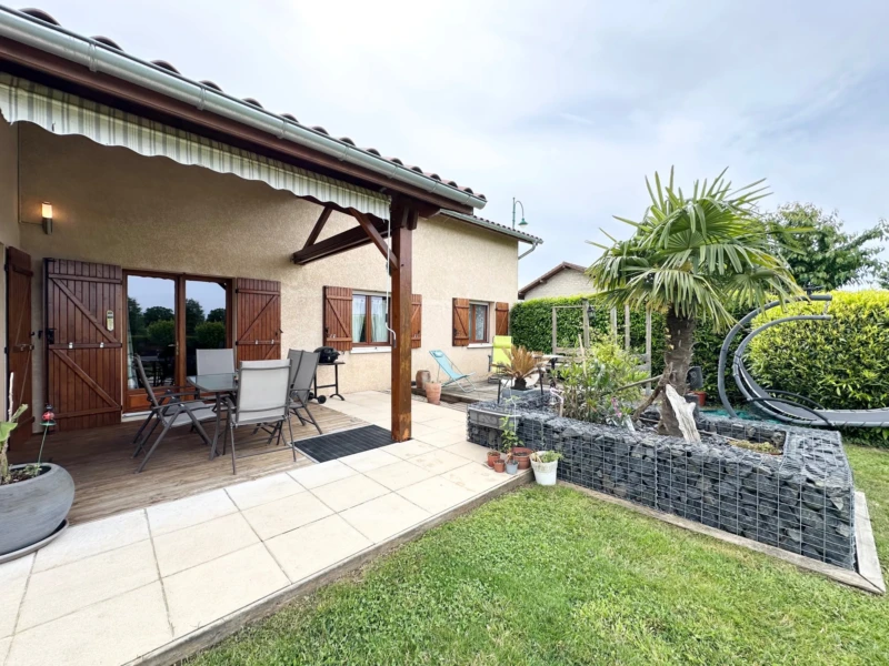 Garage double de 38 m² avec grenier