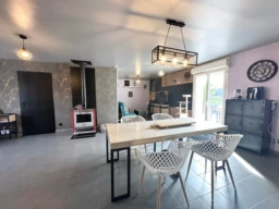 Séjour/ cuisine 45 m²