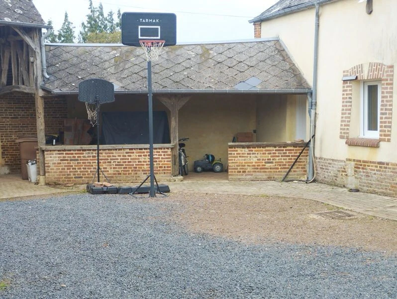 Photo 12