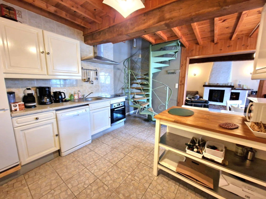 Photo 15