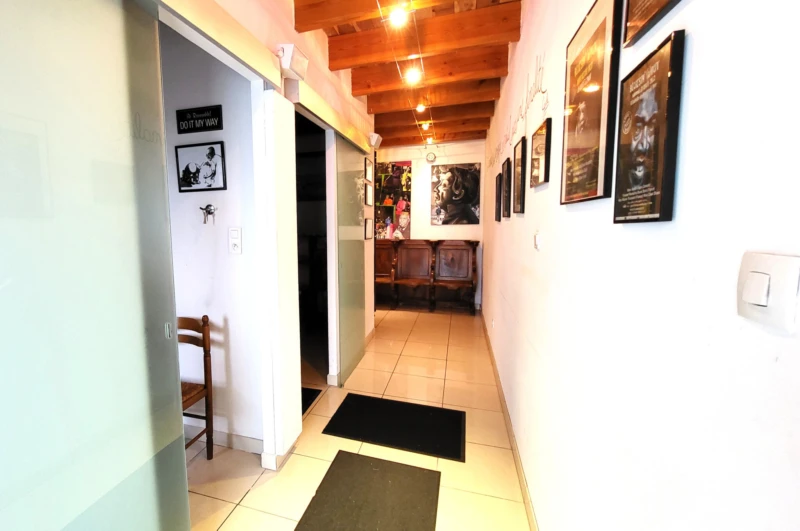 Photo 28