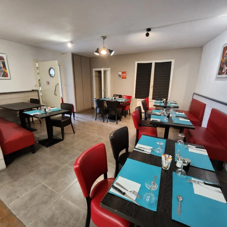? À VENDRE - Fonds de commerce Bar/Restaurant 4
