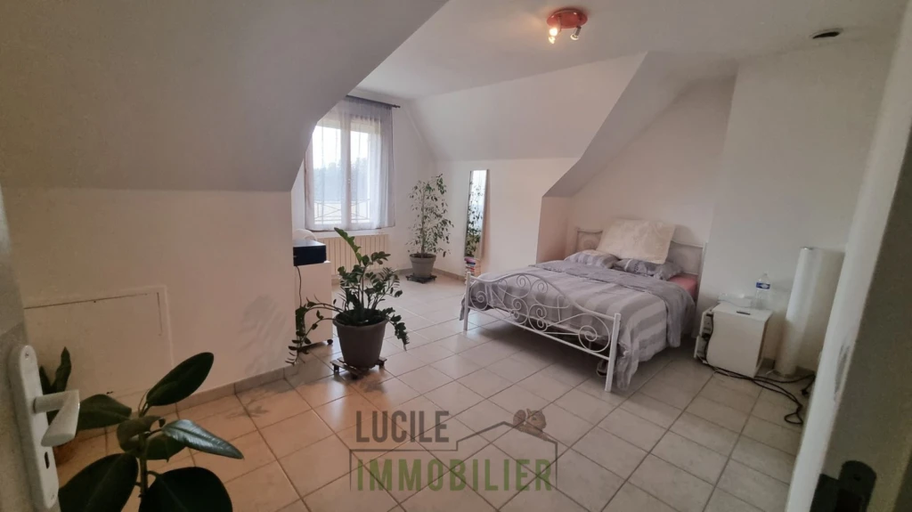 Maison 6 pièces de 130m² 5