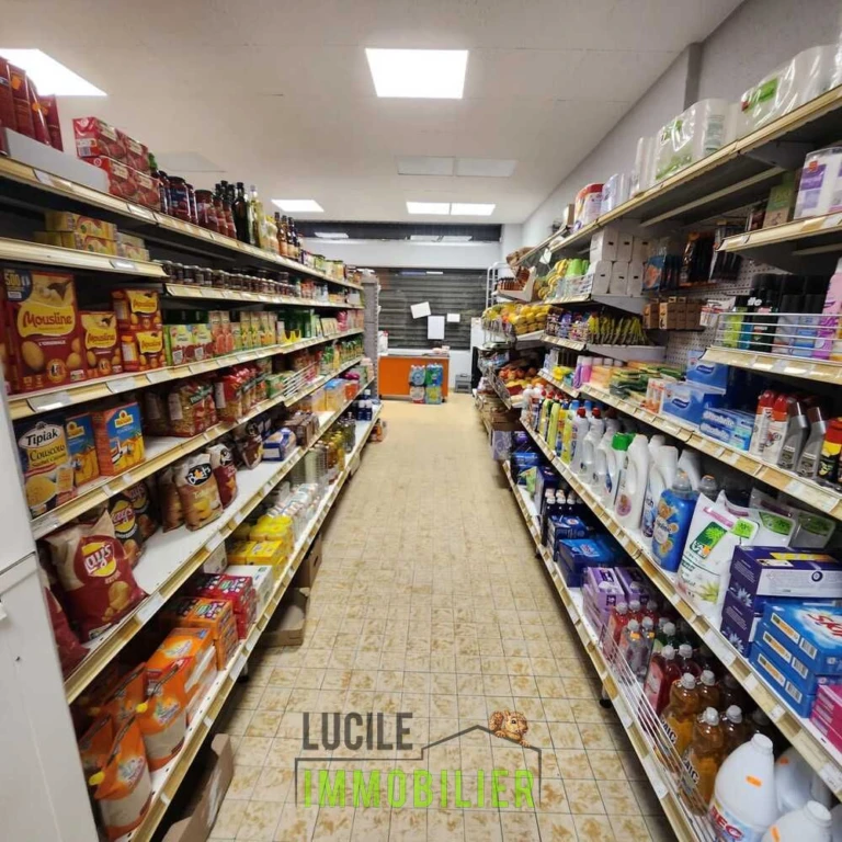 Fonds de commerce à vendre 187 m2 4