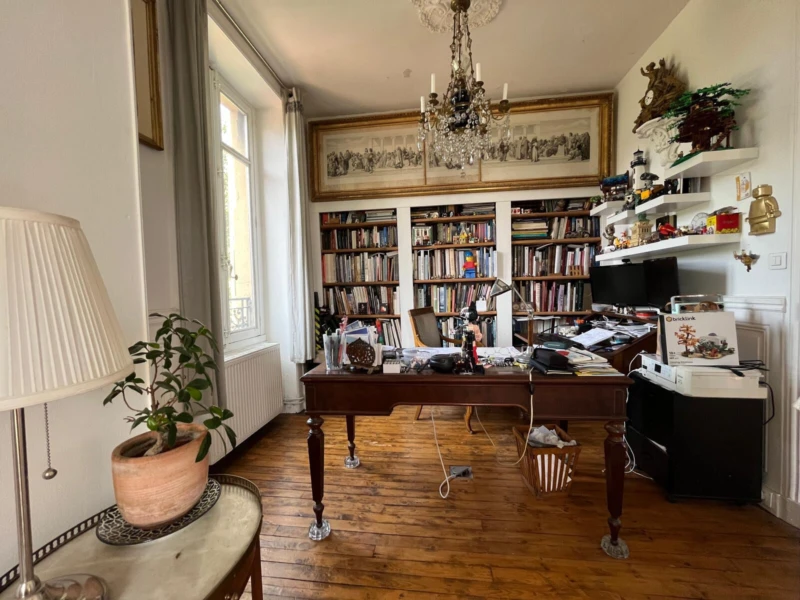 Photo 19