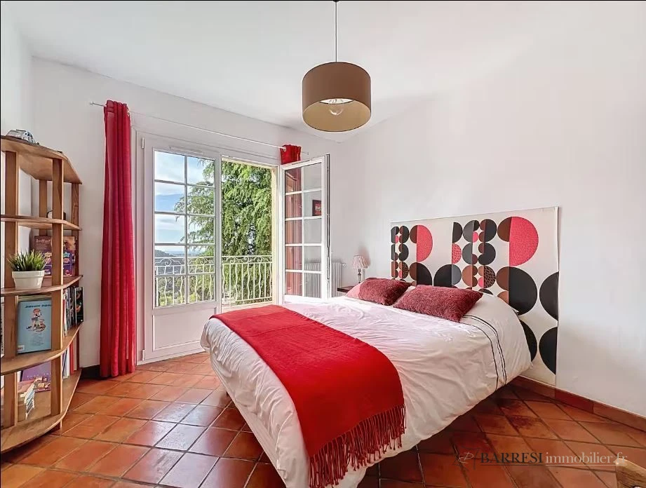 chambre 4 avec terrasse