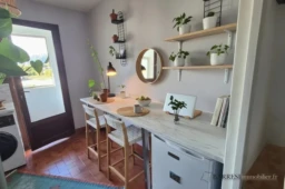 Toulon T3<br>espace dinatoire cuisine sur loggia