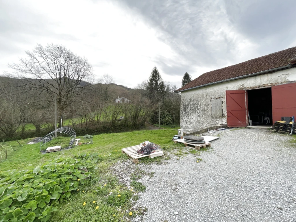 Photo 18