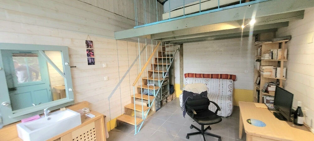 Photo 11