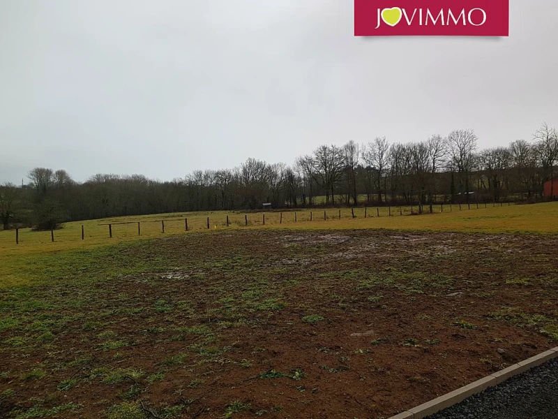 A vendre : SECTEUR OLBY TRES BEAU TERRAIN PLAT, BO